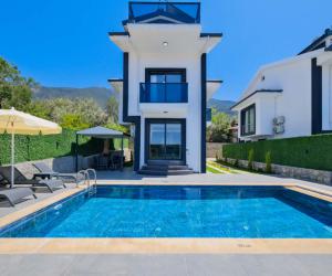 Villa Maya Life| 6 Kişi Kapasiteli Lüks Tatil Villası