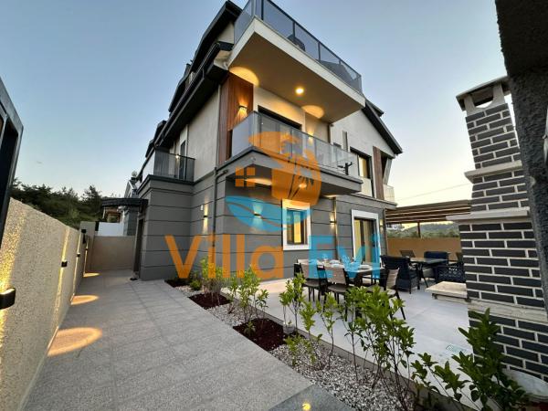 Villa Berfin | Karagedik Özel Havuzlu Lüks Villa