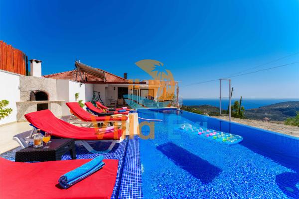 Villa Sarnıç | Kalkan Kördere Korunaklı Havuzlu Kiralık Villa
